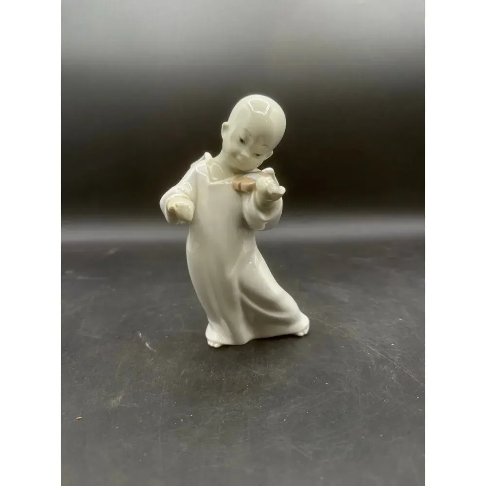 LLADRO Spain Porcelain Asian Guardian Angel w/ Violin-F. Garcia #4536